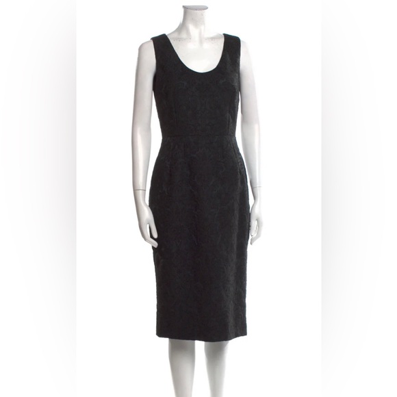 Dolce & Gabbana Scoop Neck Midi Length Dress. Size M - Picture 1 of 7